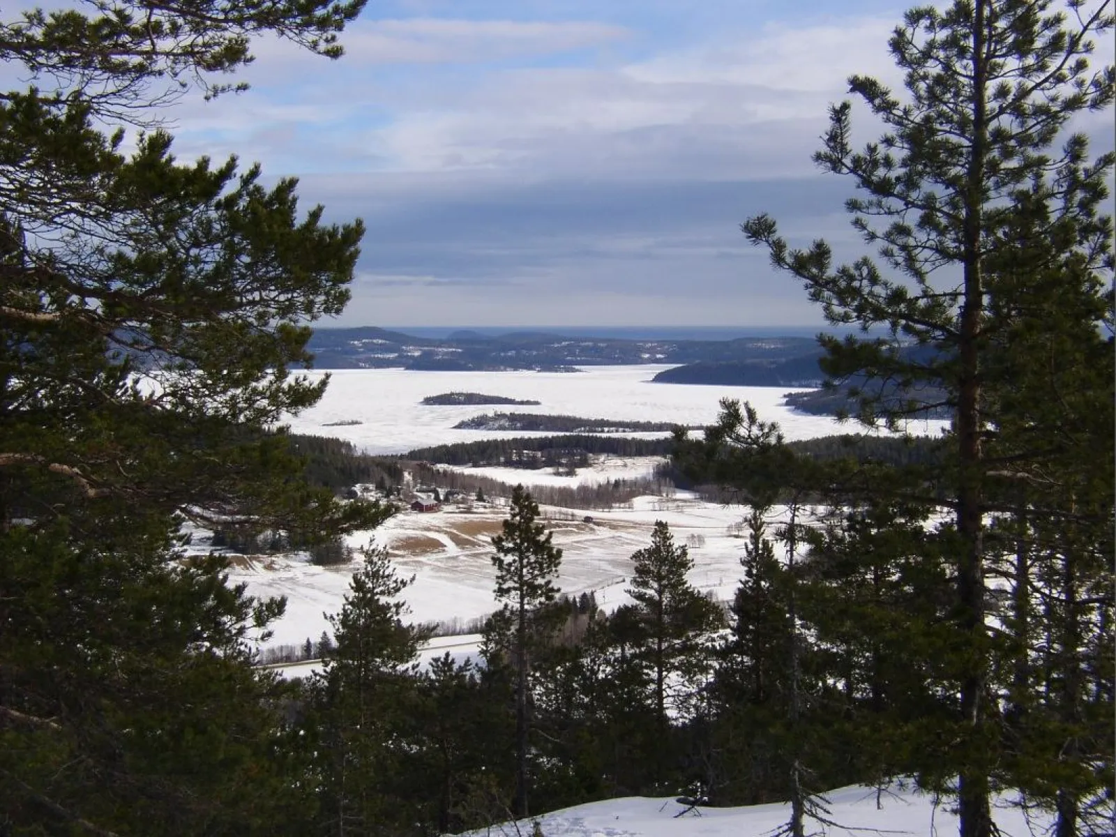 Vy från Lidnipan